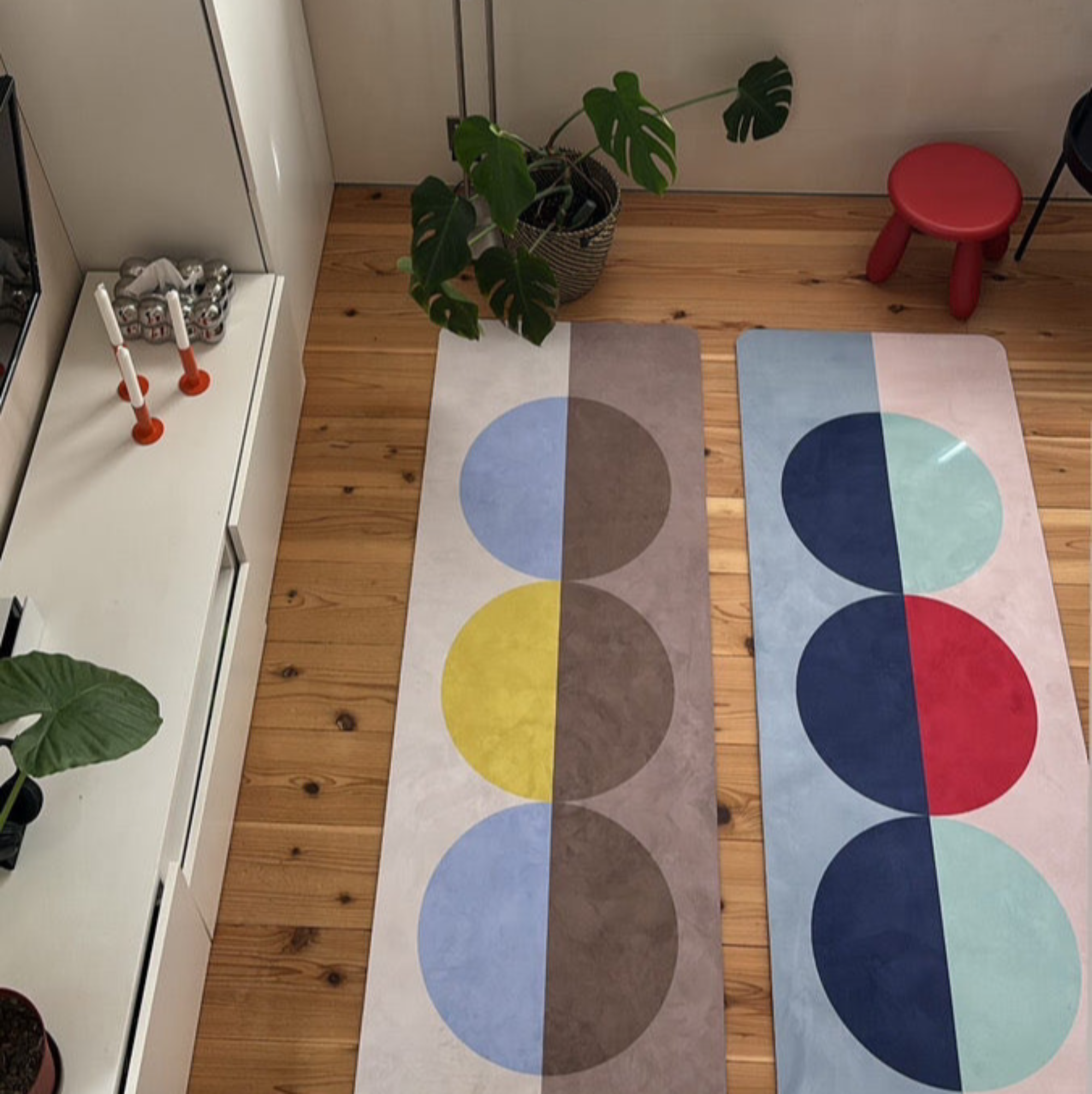 8ed StudioのCanvas Stretch Mat|インテリアになじむデザイン性と快適な使い心地を兼ね備えたストレッチ・ヨガマット