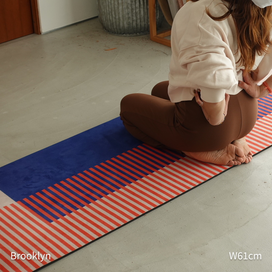 8ed StudioのCanvas Stretch Mat|インテリアになじむデザイン性と快適な使い心地を兼ね備えたストレッチ・ヨガマット