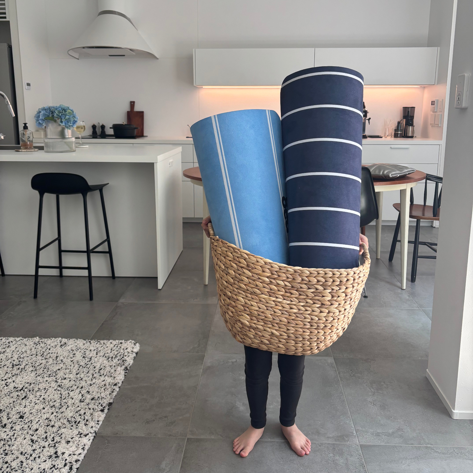 8ed StudioのCanvas Stretch Mat|インテリアになじむデザイン性と快適な使い心地を兼ね備えたストレッチ・ヨガマット