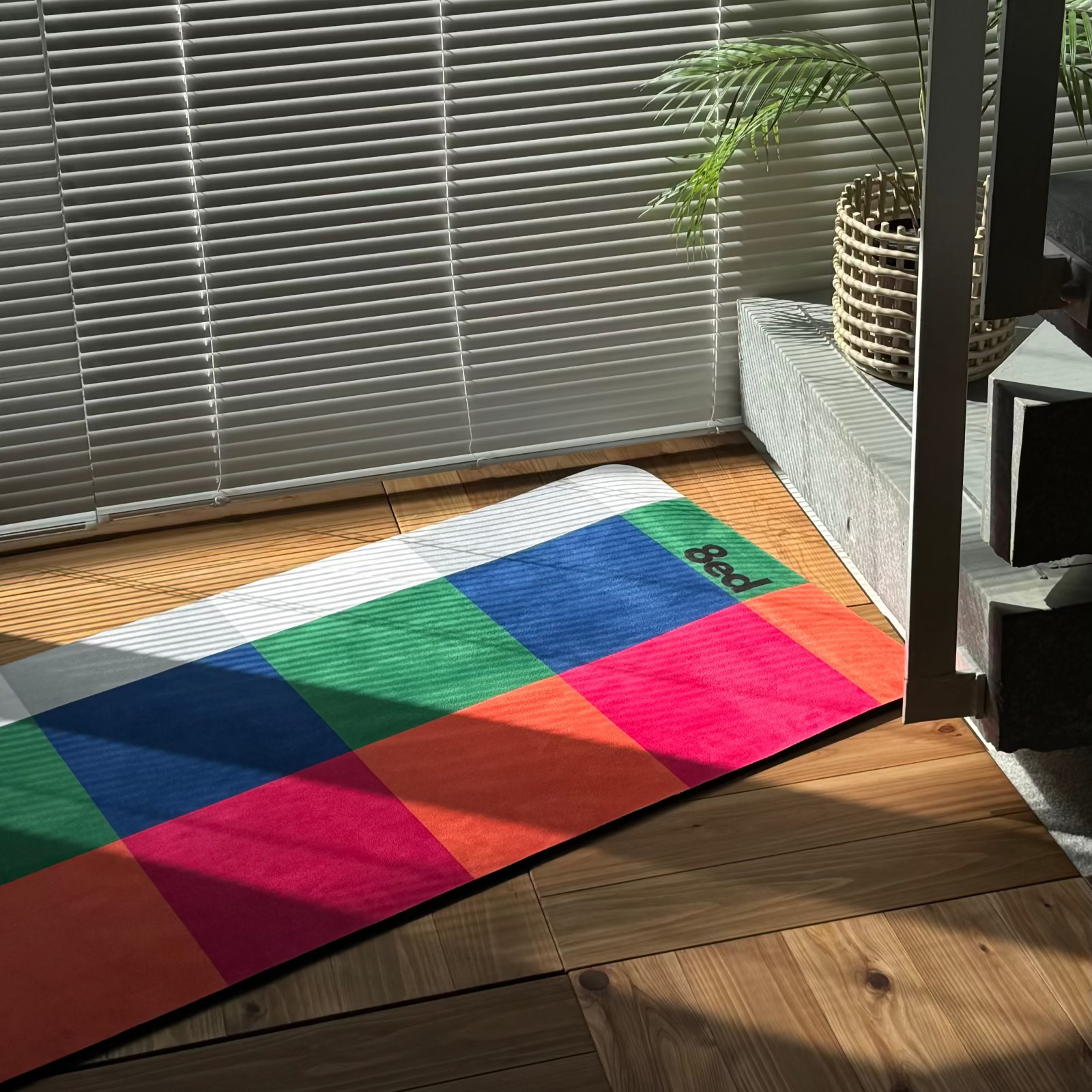 8ed StudioのCanvas Stretch Mat|インテリアになじむデザイン性と快適な使い心地を兼ね備えたストレッチ・ヨガマット