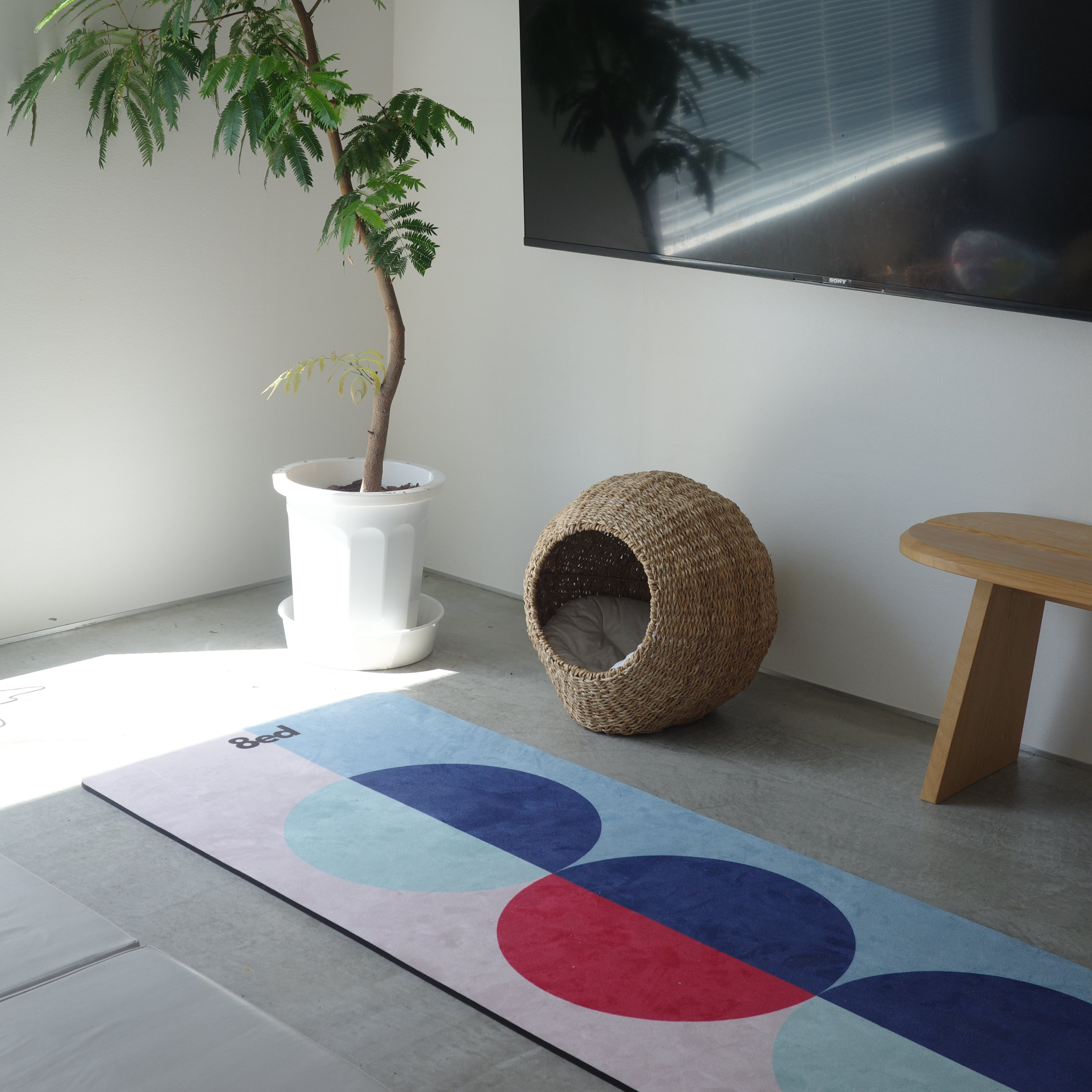 8ed StudioのCanvas Stretch Mat|インテリアになじむデザイン性と快適な使い心地を兼ね備えたストレッチ・ヨガマット