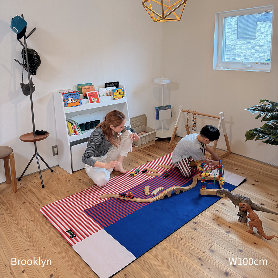 Brooklyn: Urban and sophisticated design | Stretching mats and