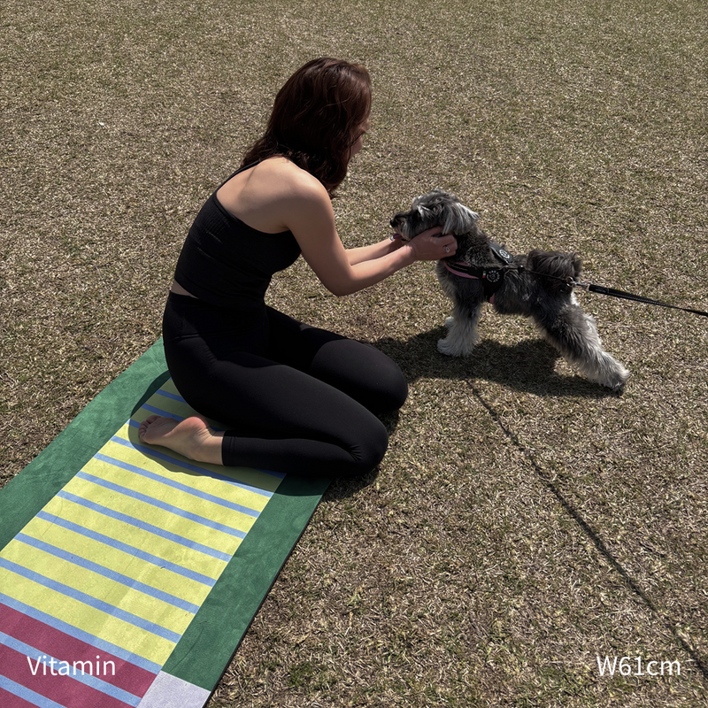 8ed Studio Vitamin Canvas Stretch Mat｜ペットと一緒に使えるヨガマット・引っ掻きに強いスエード生地・屋外でも使用可能